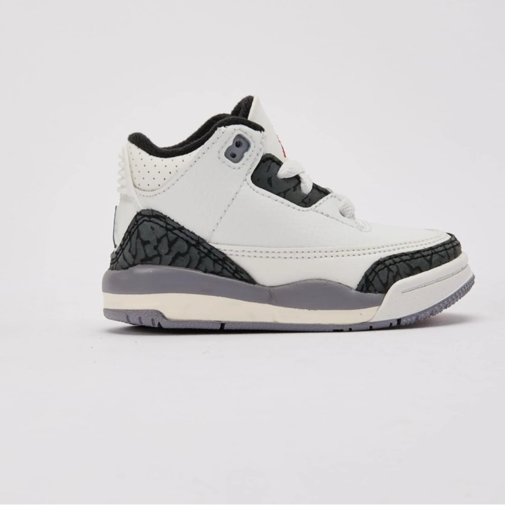 Jordan 3 Retro White and Black